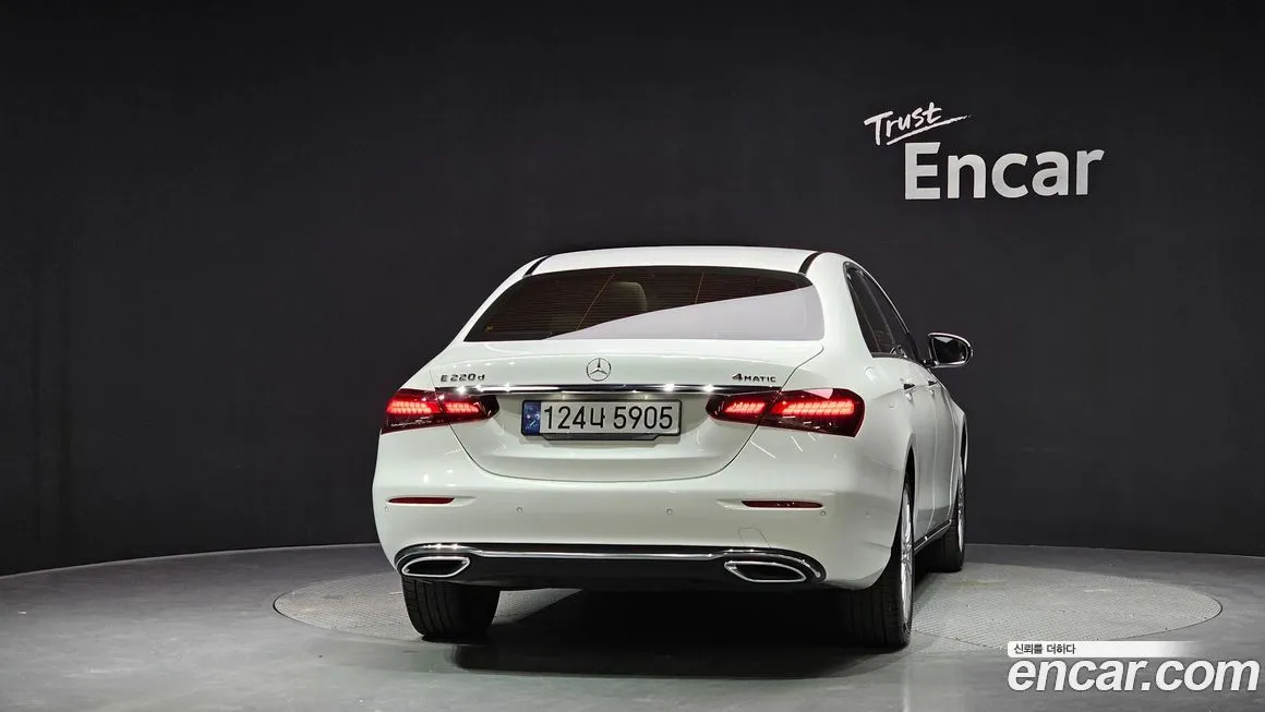 Mercedes-Benz E-Class 2023 из KR, фото 7