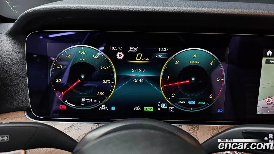 Mercedes-Benz E-Class 2023 из KR, фото 10