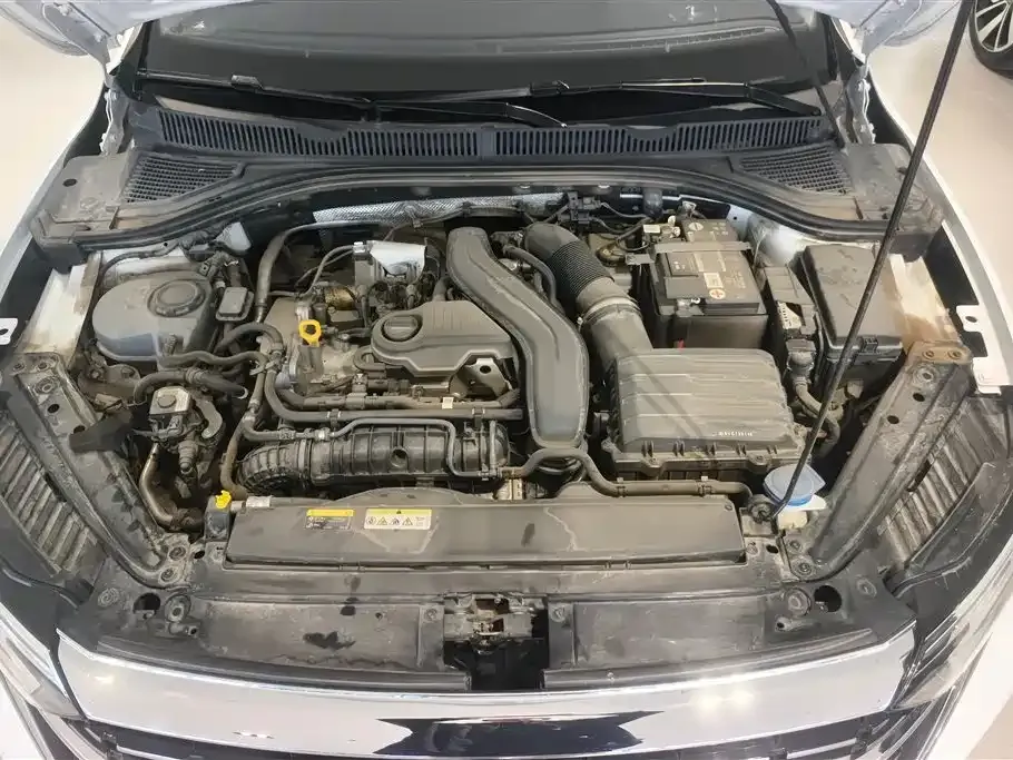 Volkswagen Sagitar 2023 из CN, фото 10