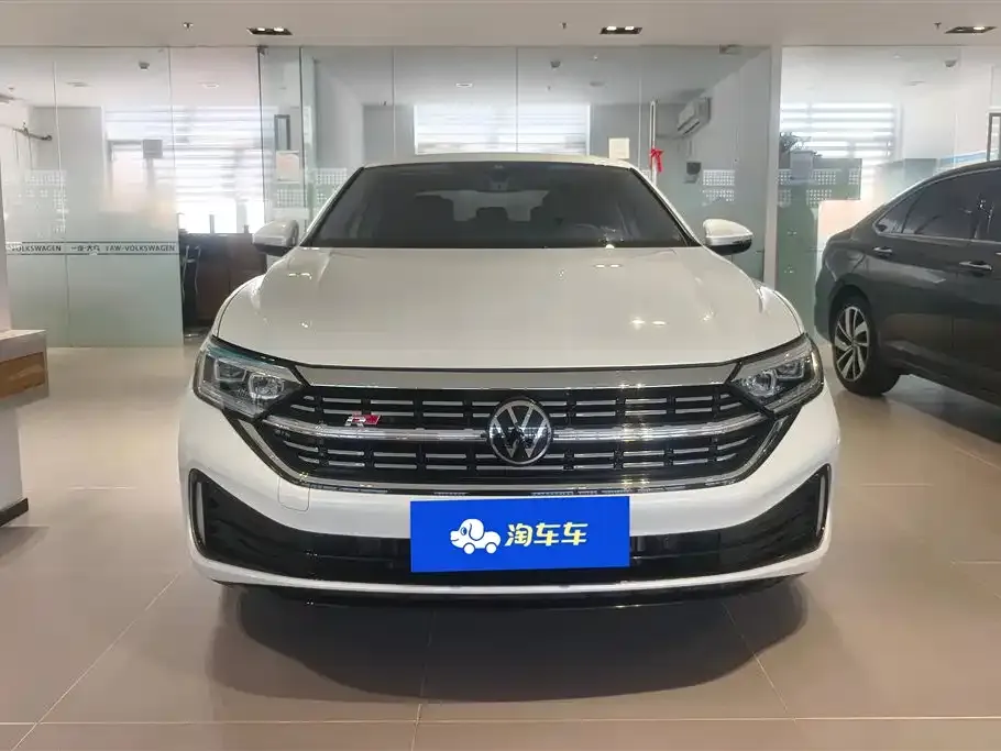 Volkswagen Sagitar 2023 из CN, фото 4