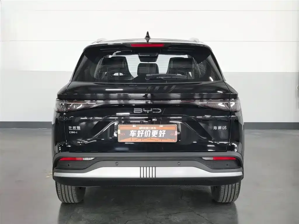 BYD Seal 05 DM-i — фото 10