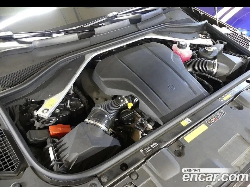 Land Rover Range Rover 2024 из KR, фото 6