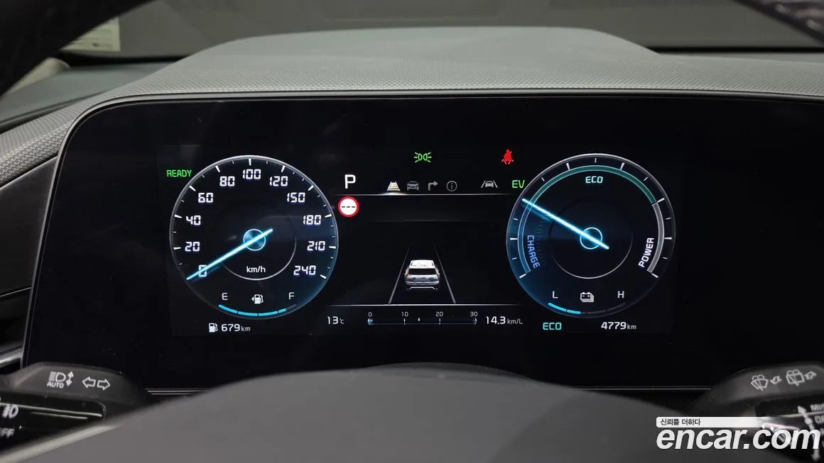 Kia Niro — фото 10