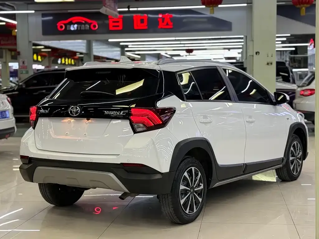 Toyota Yaris L 2022 из CN, фото 10