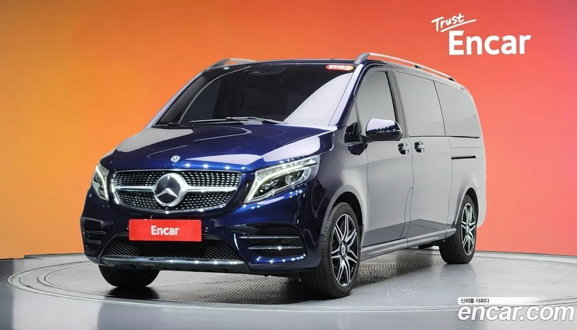 Mercedes-Benz V-Class