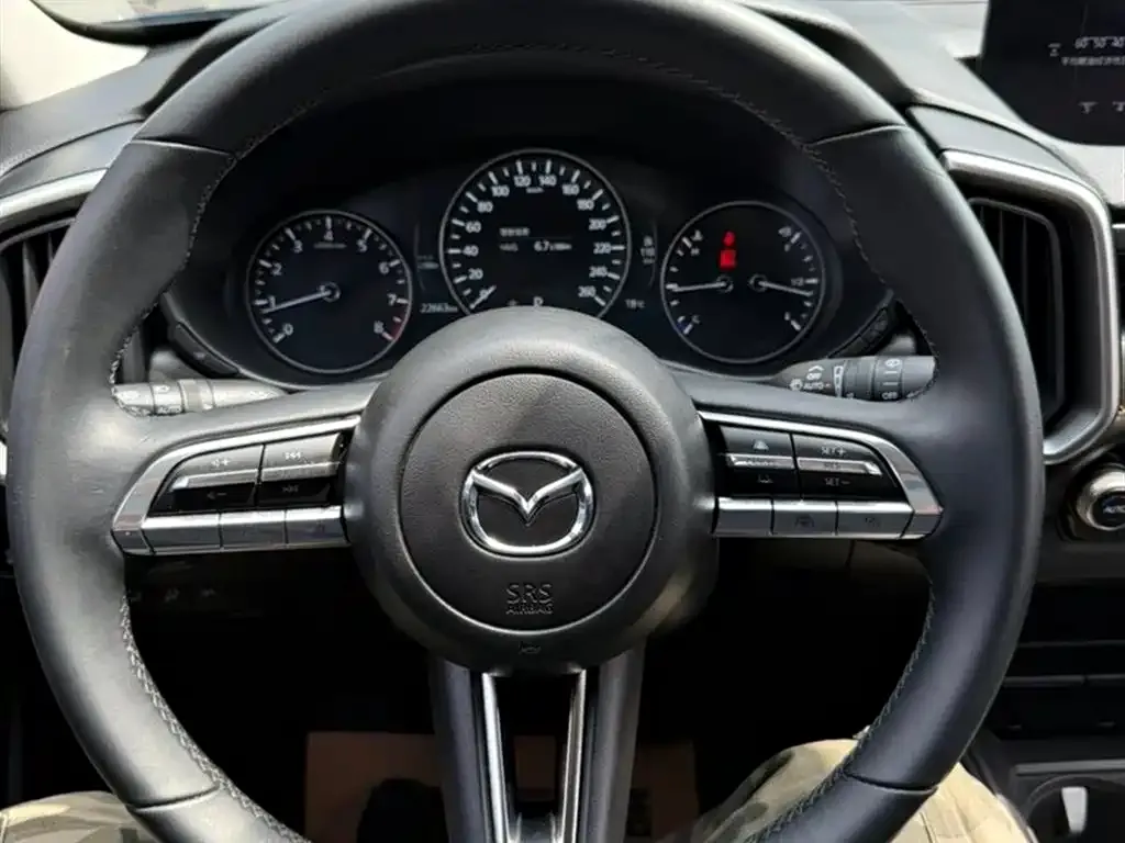 Mazda CX-50 — фото 5