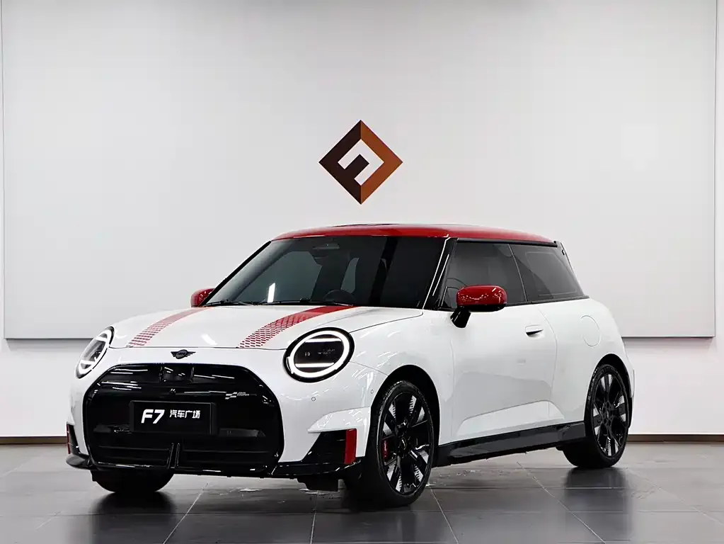 MINI Aceman JCW Electric