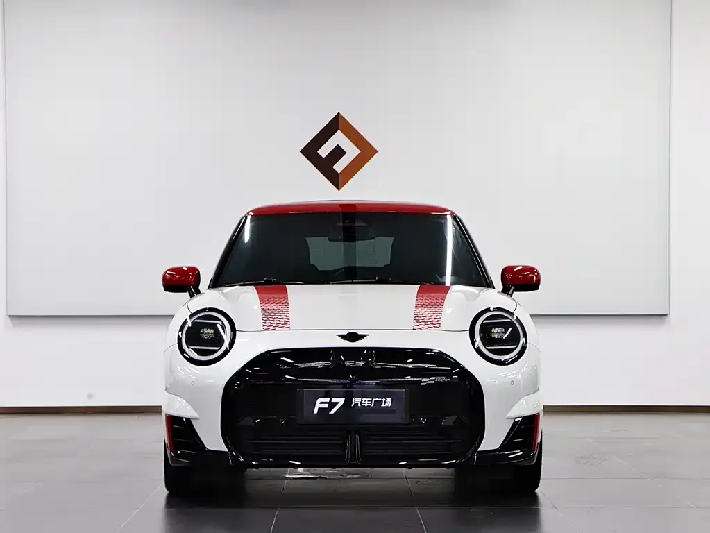 MINI Aceman JCW Electric 2025 из CN, фото 4