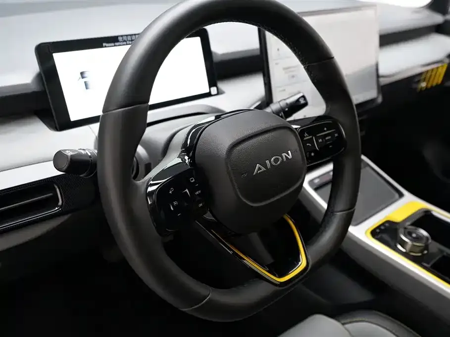 Aion Y — фото 4