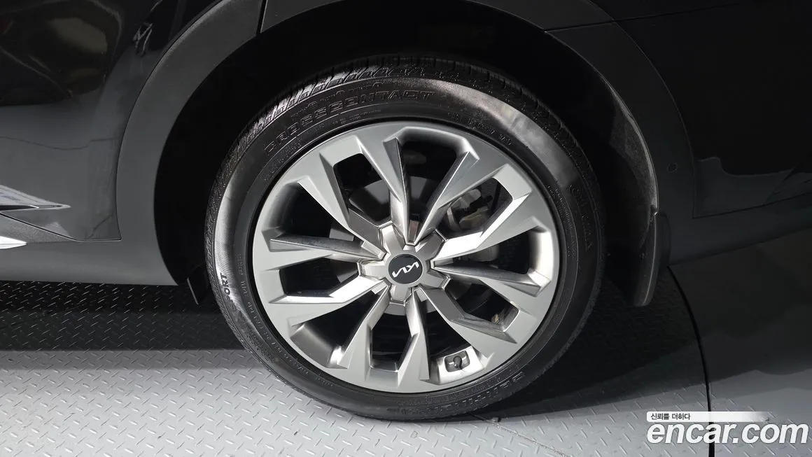 Kia Sorento — фото 9