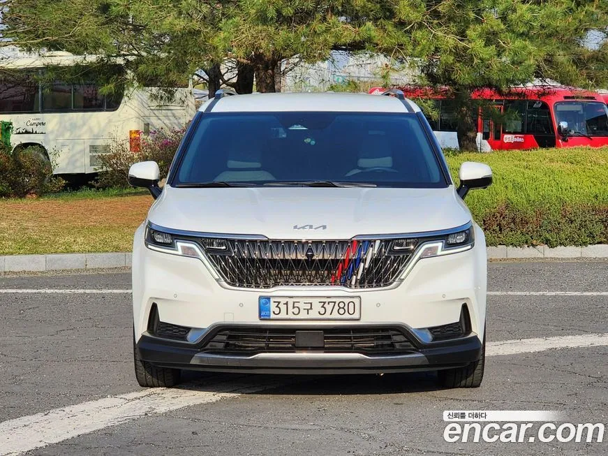 Kia Carnival 2022 из KR, фото 1