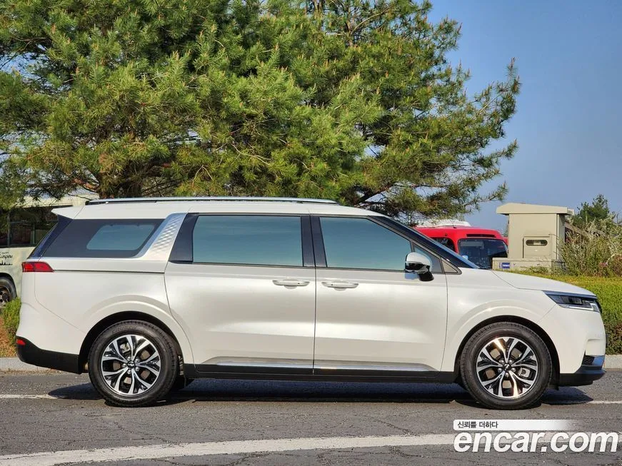 Kia Carnival 2022 из KR, фото 9