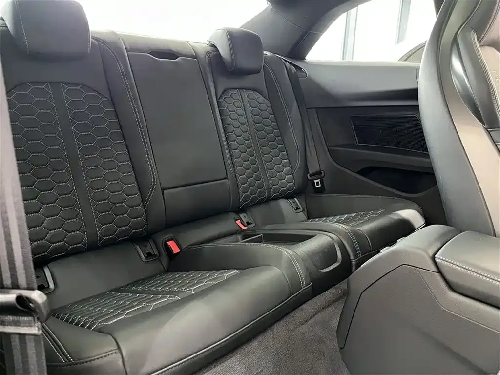 Audi RS 5 2024 из CN, фото 5
