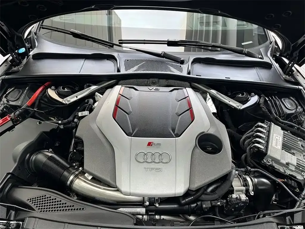 Audi RS 5 2024 из CN, фото 6