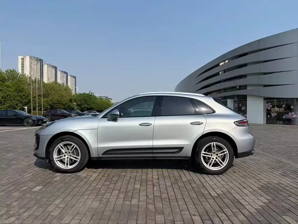 Porsche Macan — фото 3