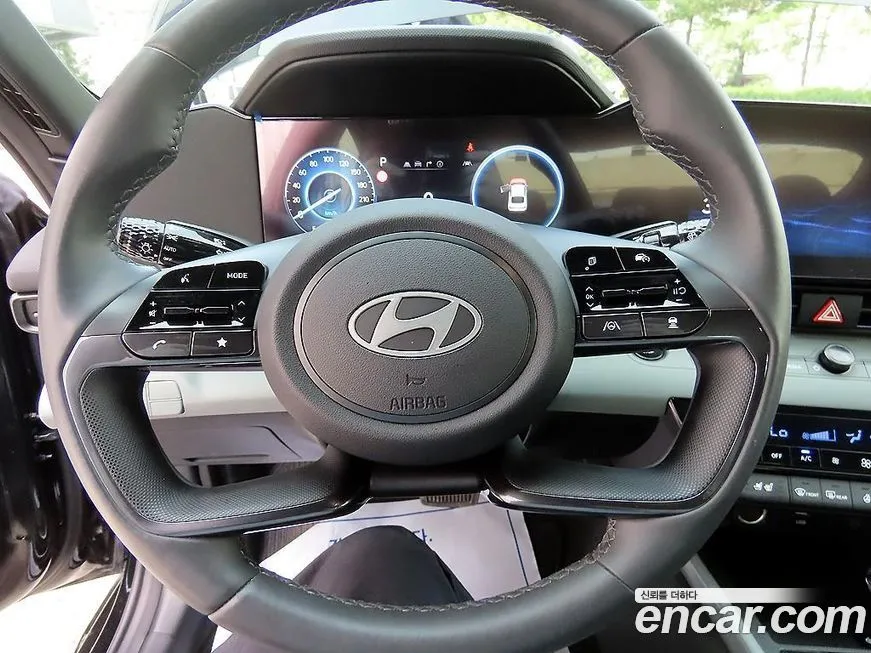 Hyundai AVANTE — фото 4