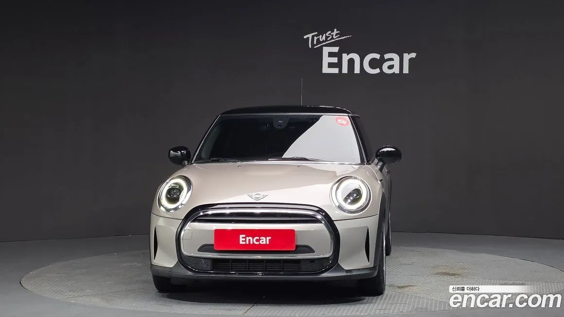 Mini Cooper 2023 из KR, фото 2