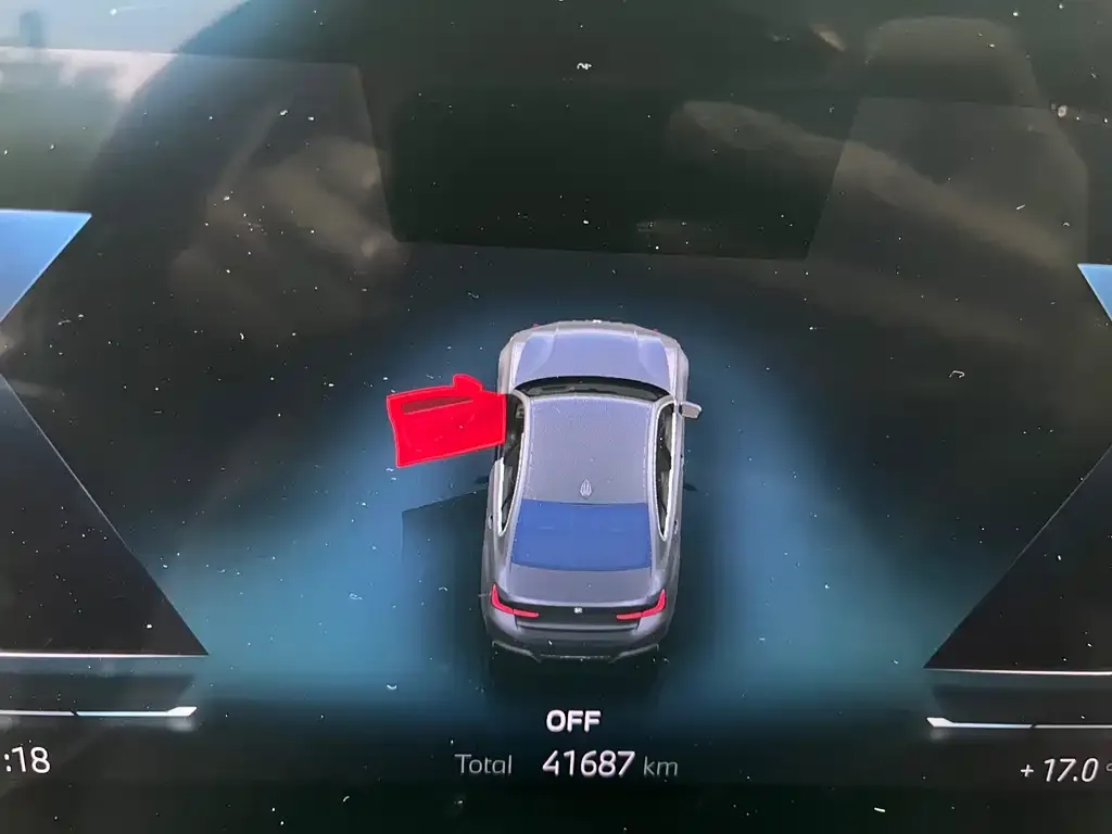 BMW i3 2023 из CN, фото 2