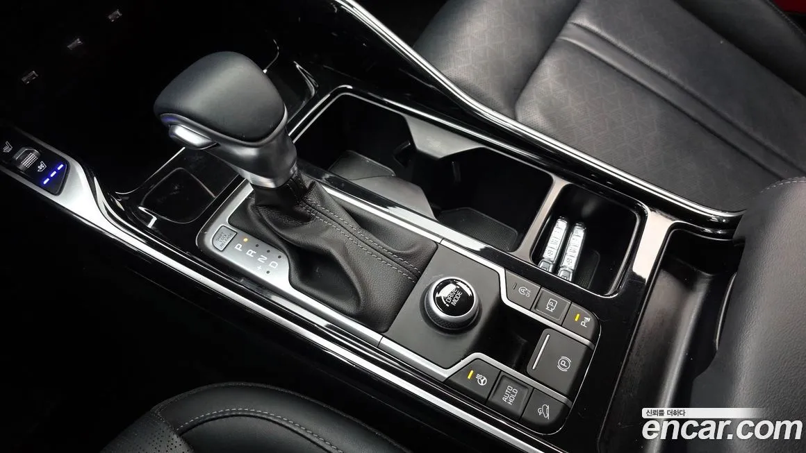 Kia Sorento — фото 4