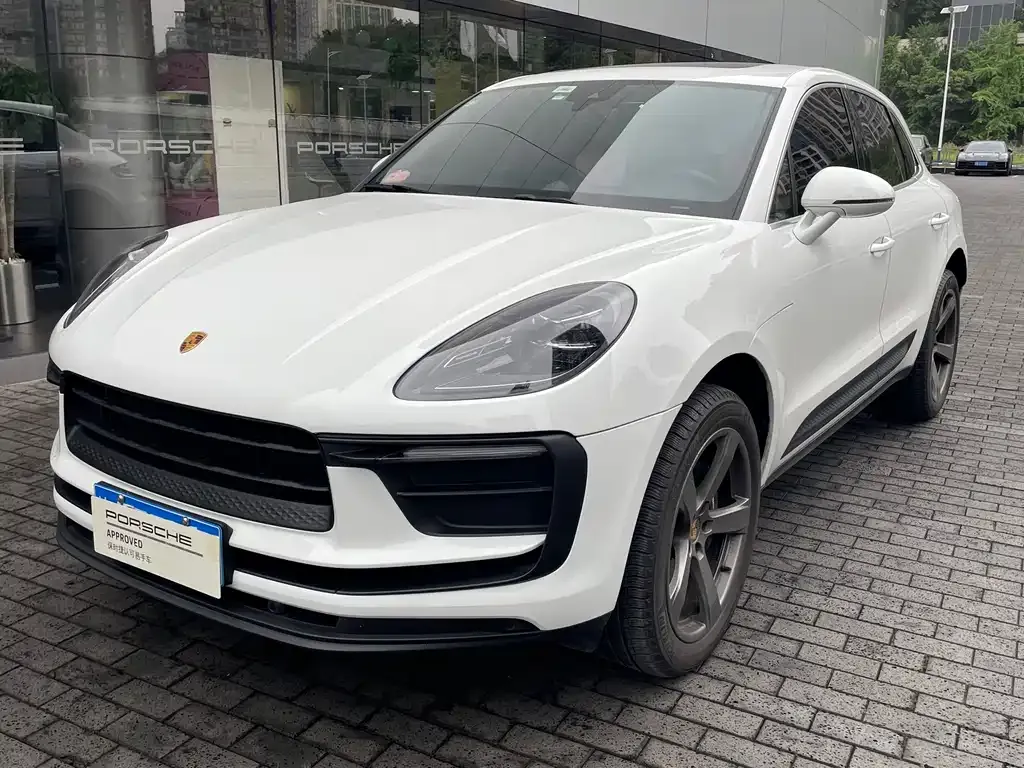 Porsche Macan — фото 1