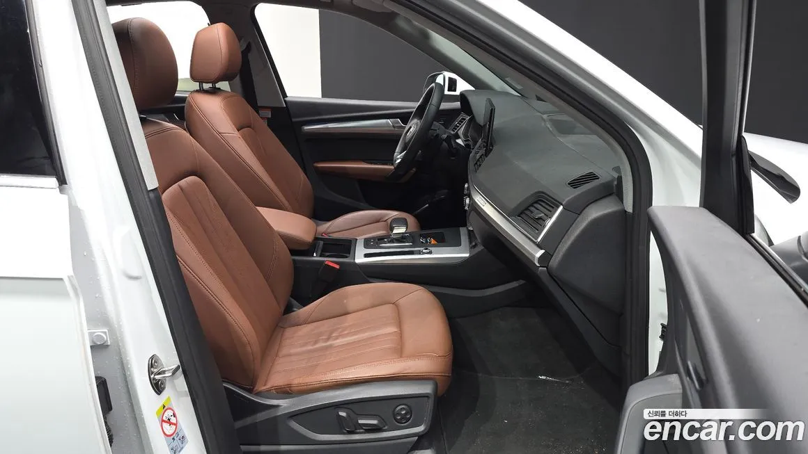 Audi Q5 2023 из KR, фото 7