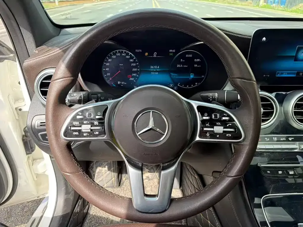 Mercedes-Benz GLC 2021 из CN, фото 3