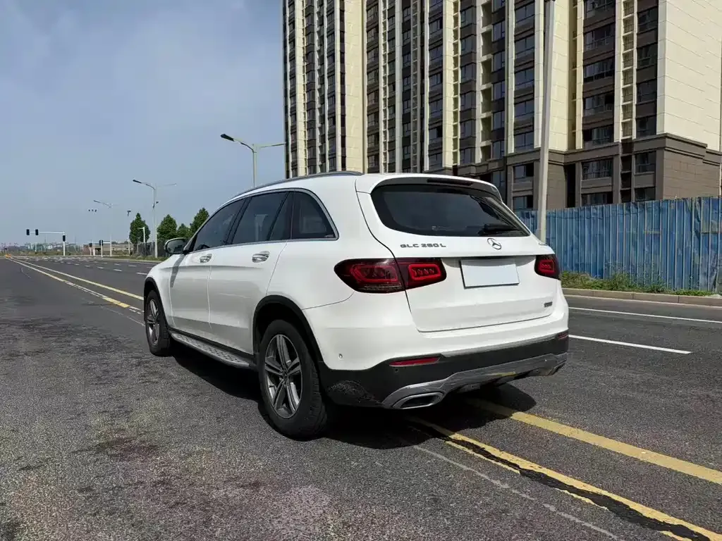 Mercedes-Benz GLC 2021 из CN, фото 8