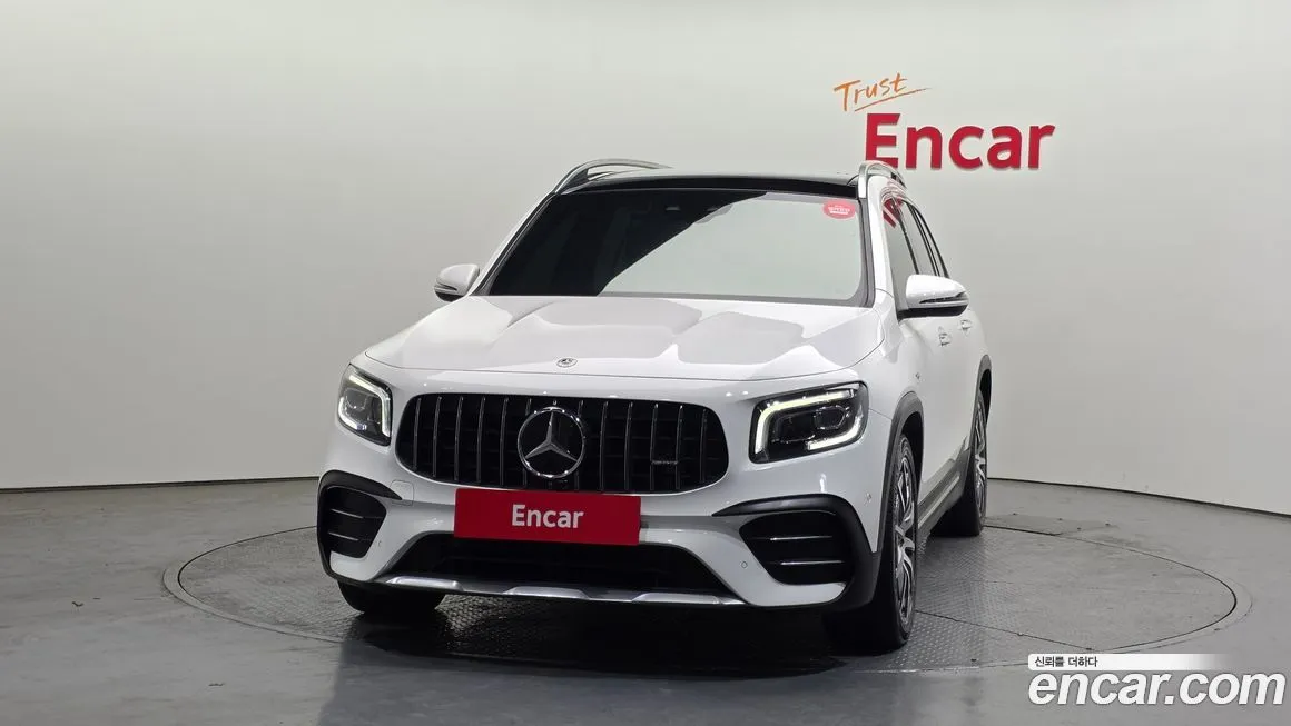 Mercedes-Benz GLB-Class — фото 5