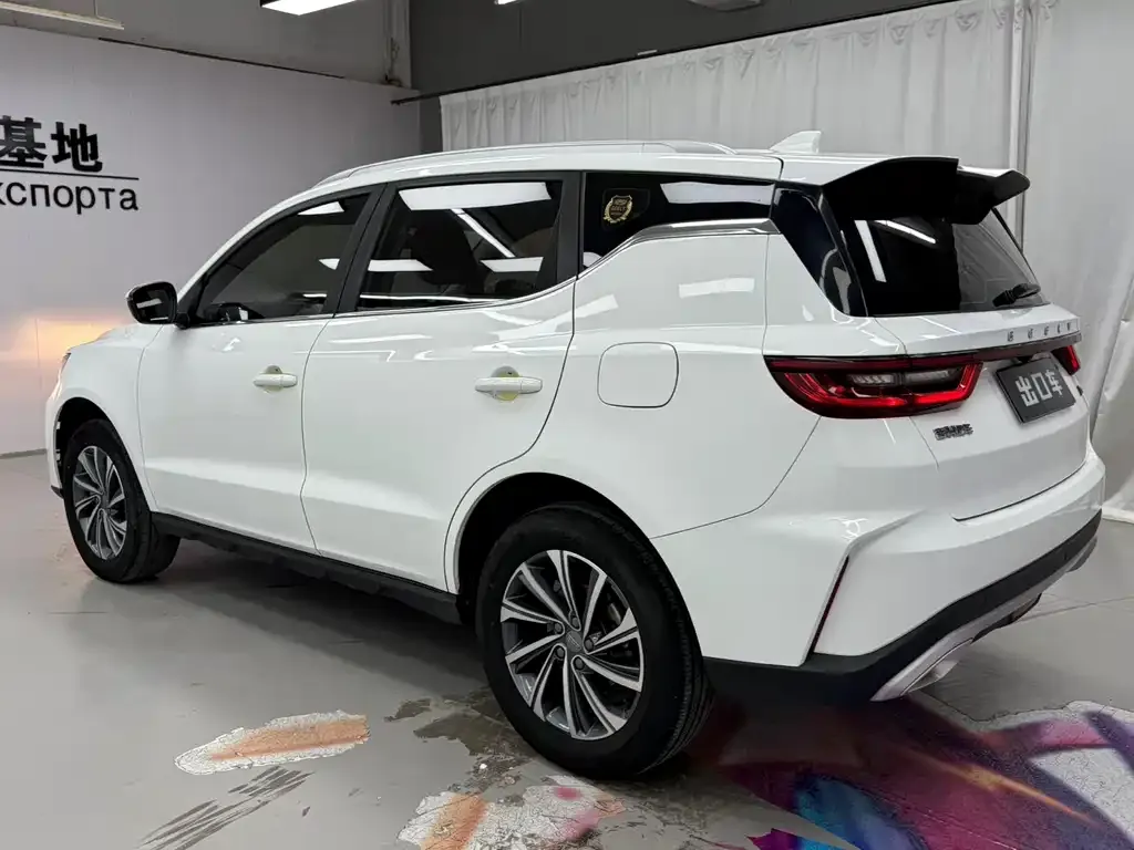 Geely Vision X6 — фото 3