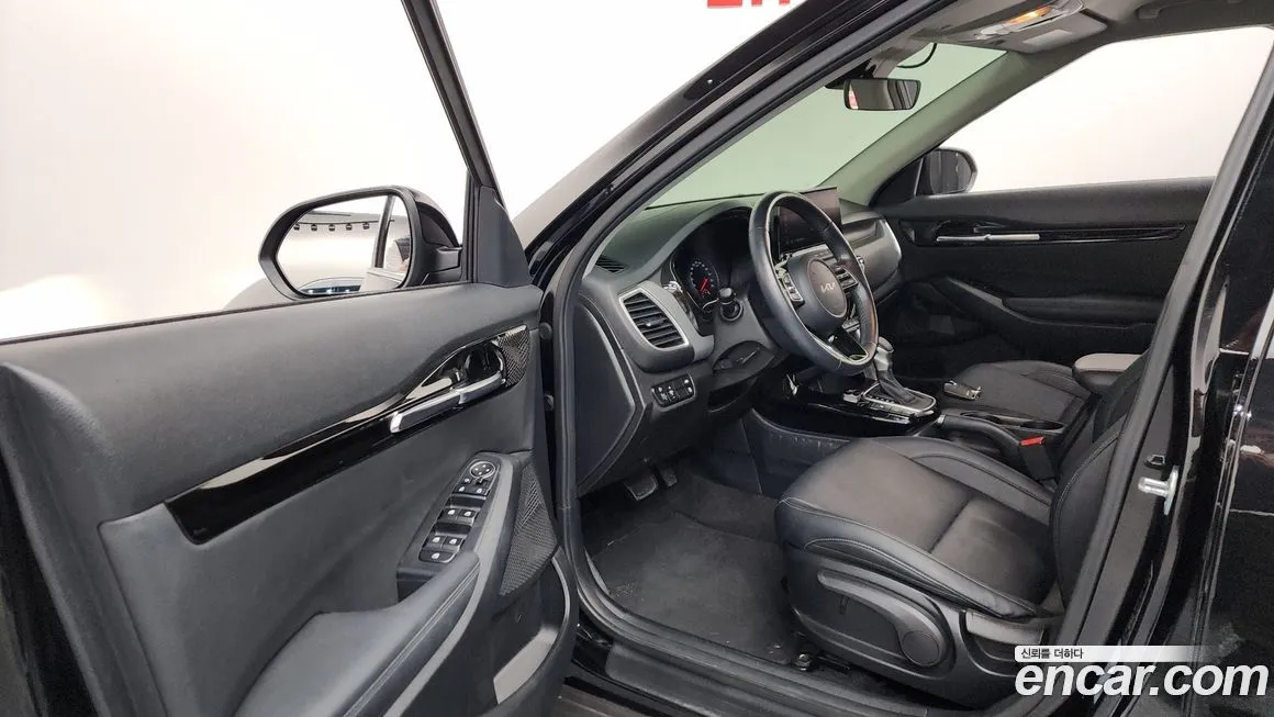 Kia Seltos 2023 из KR, фото 3