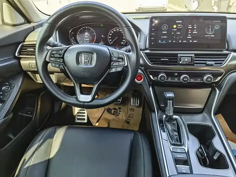 Honda Accord 2022 из CN, фото 10