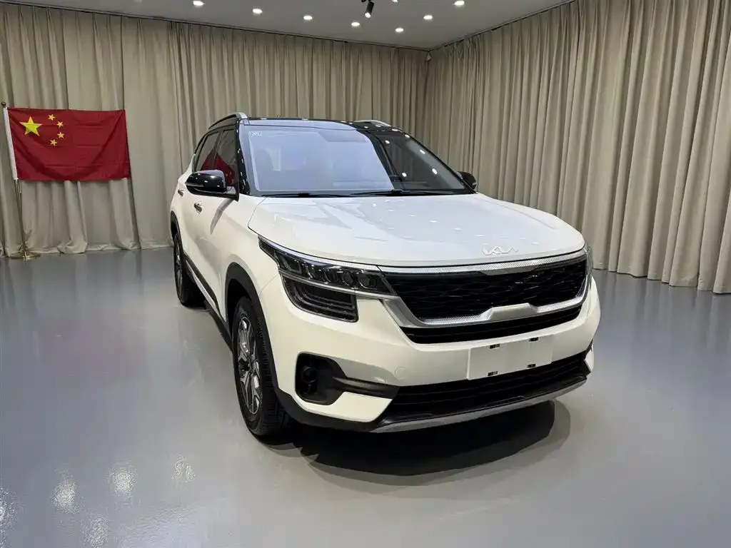 Kia KX3 2022 из CN, фото 8