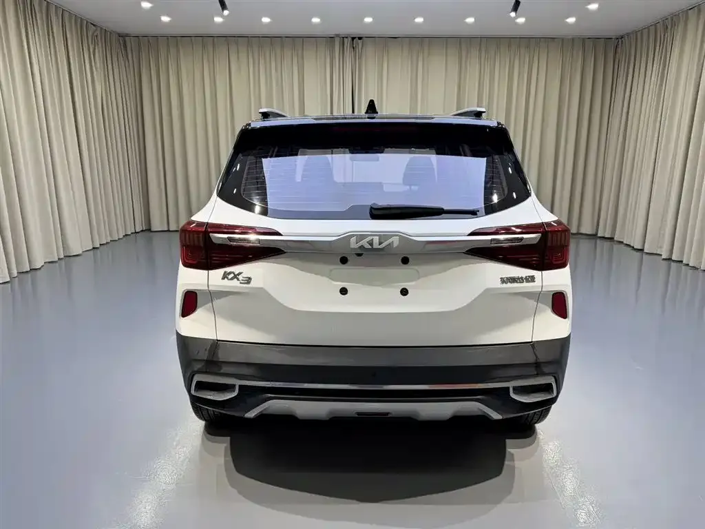 Kia KX3 2022 из CN, фото 2