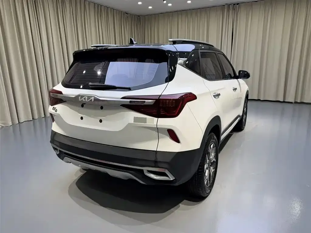 Kia KX3 2022 из CN, фото 9