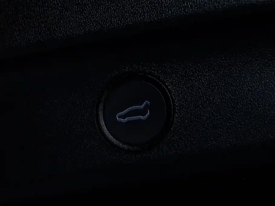 Tesla Model Y 2023 из CN, фото 8