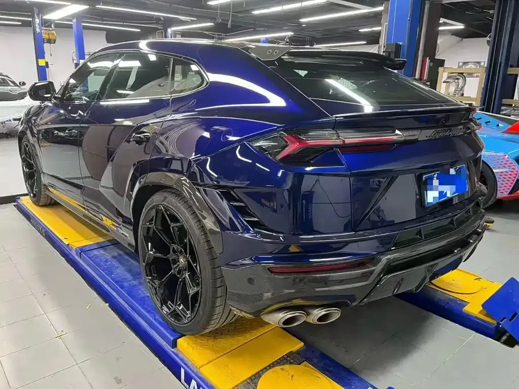 Lamborghini Urus — фото 3