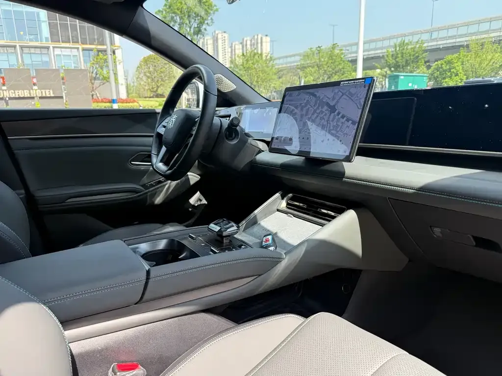 BYD Qin L 2025 из CN, фото 6