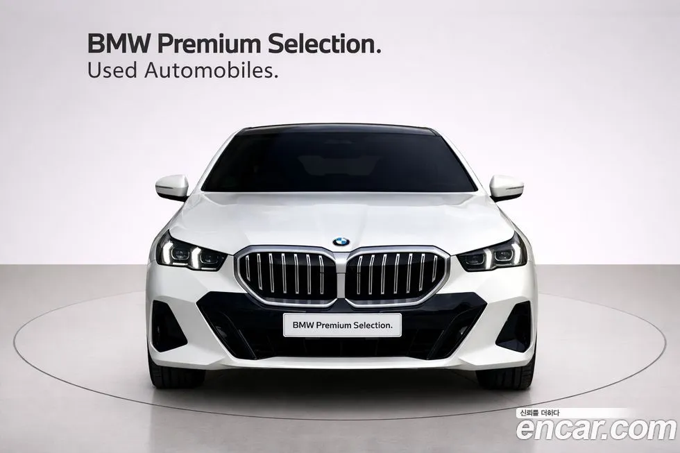 BMW 5-Series 2024 из KR, фото 2