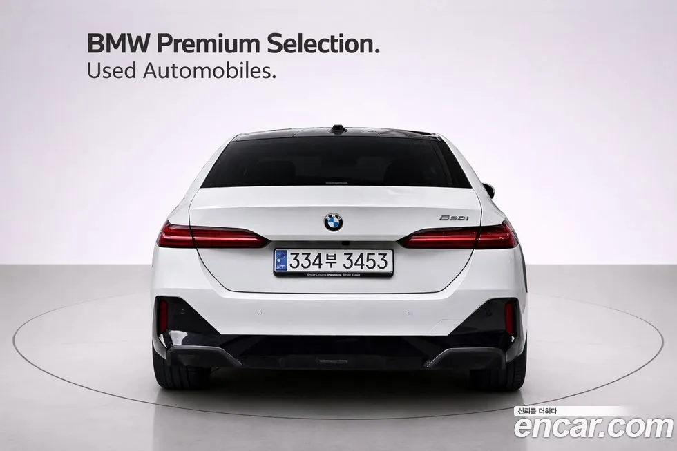 BMW 5-Series 2024 из KR, фото 3