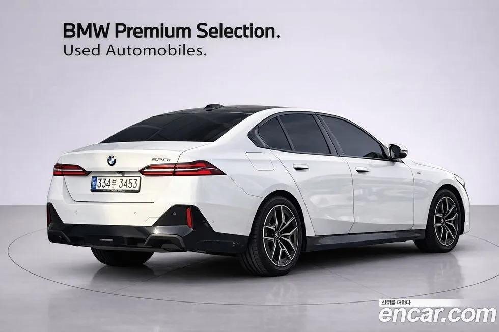 BMW 5-Series 2024 из KR, фото 4