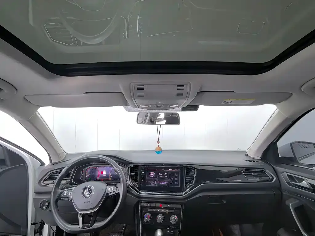 Volkswagen T-Roc 2022 из CN, фото 6