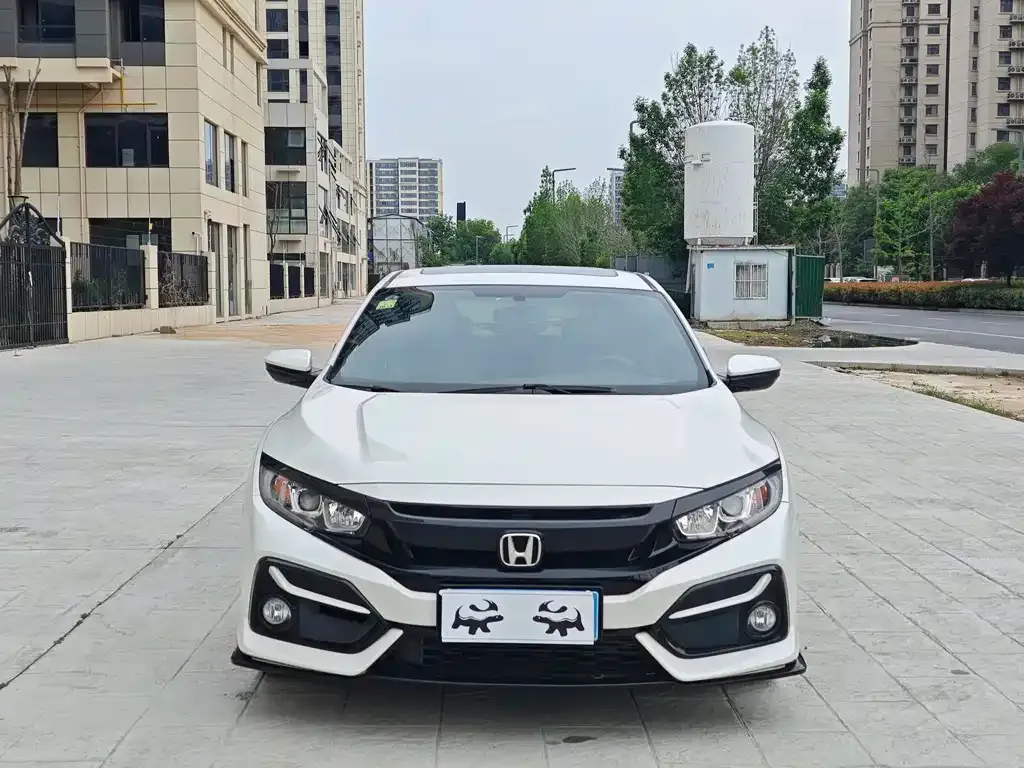 Honda Civic — фото 8