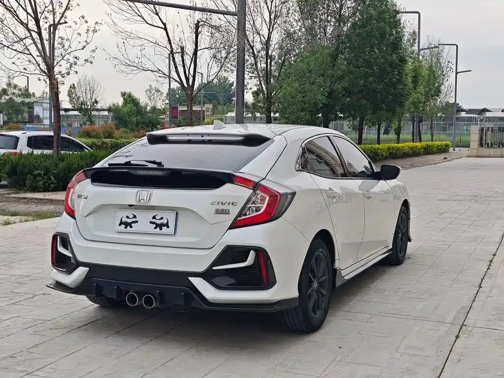Honda Civic — фото 6