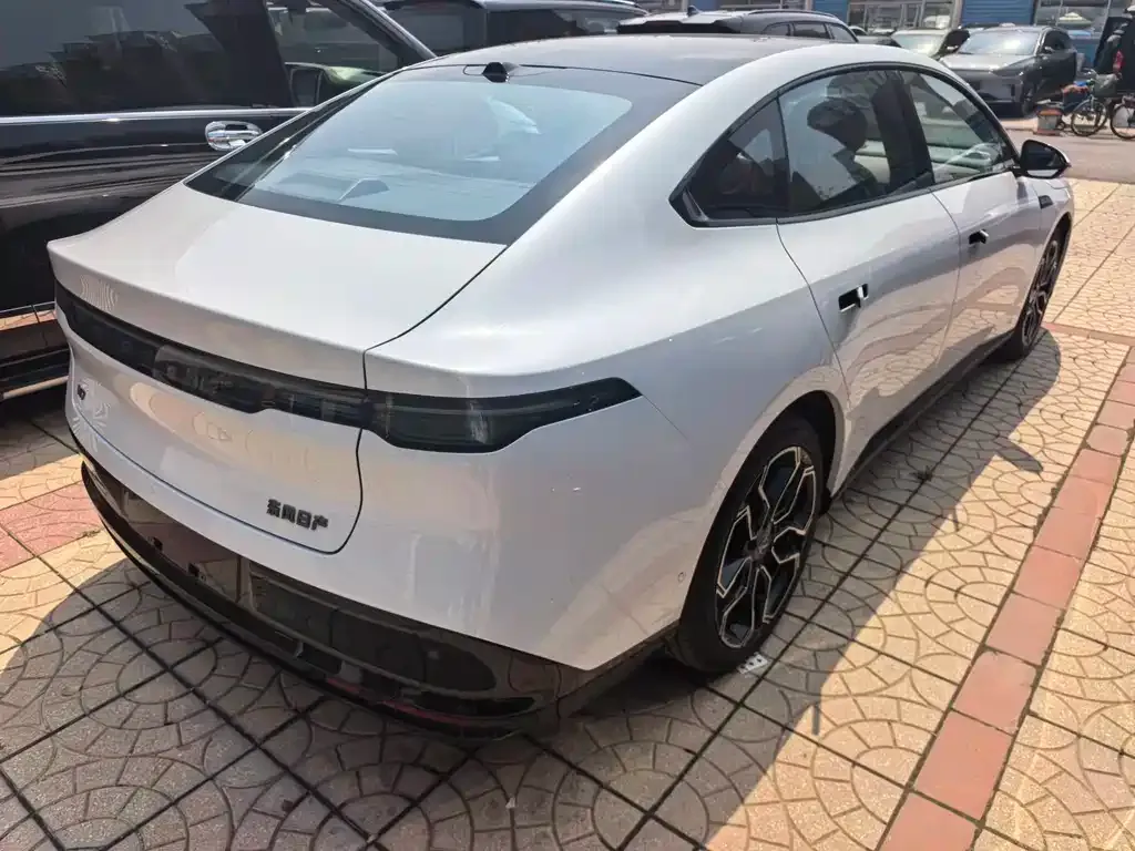 Nissan N7 2025 из CN, фото 5