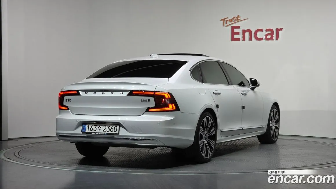 Volvo S90 — фото 9