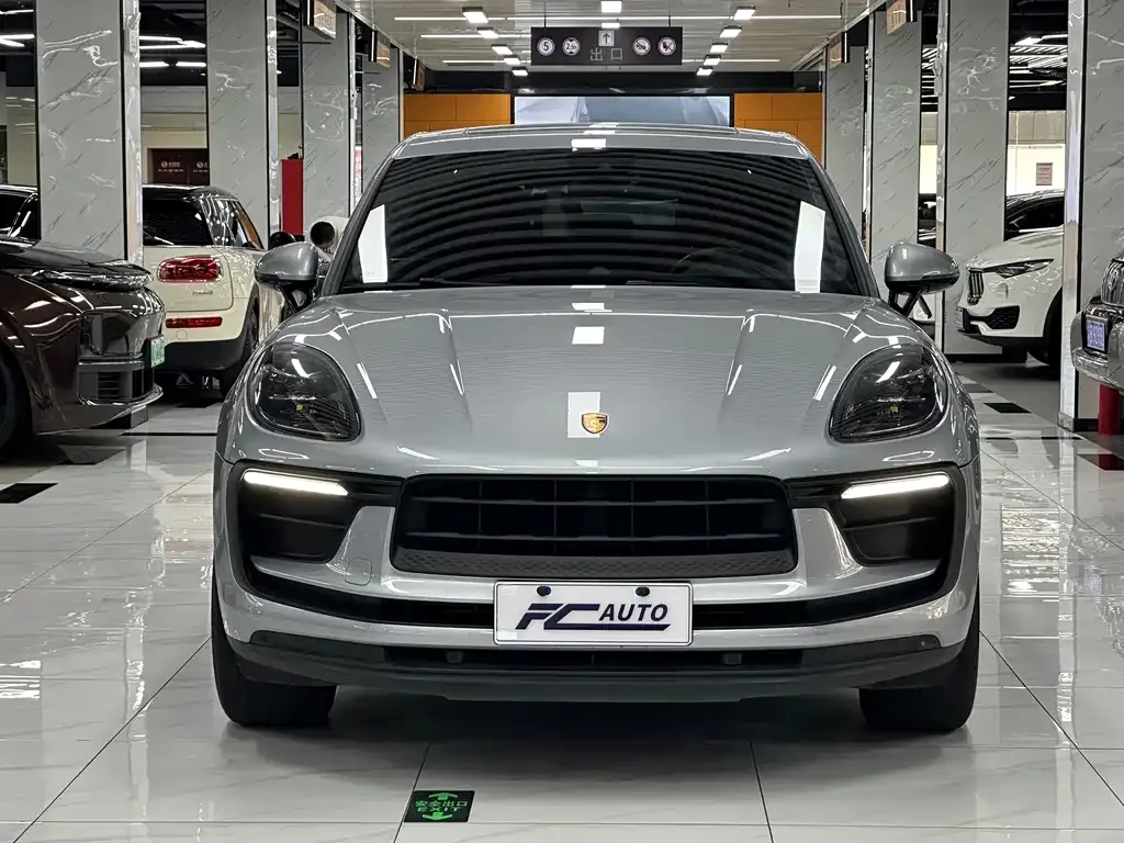 Porsche Macan — фото 7