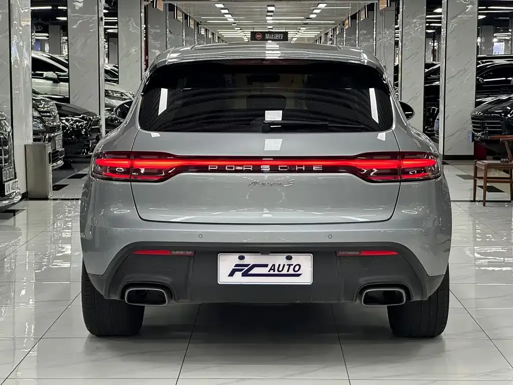 Porsche Macan — фото 3