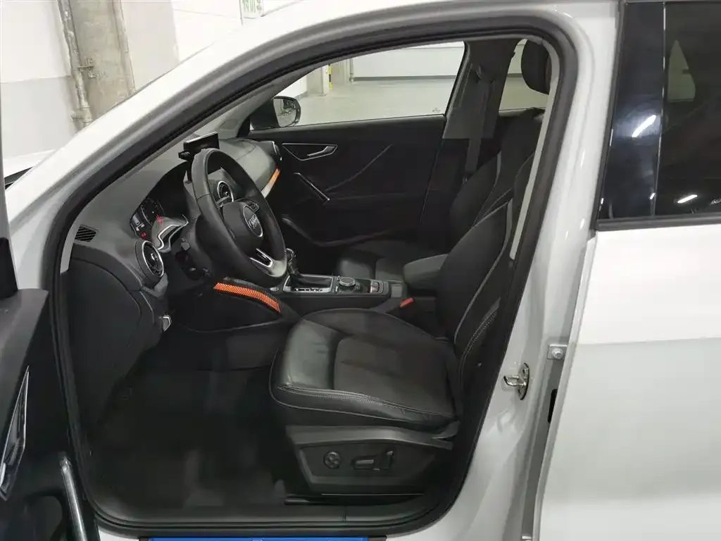 Audi Q2L 2021 из CN, фото 6