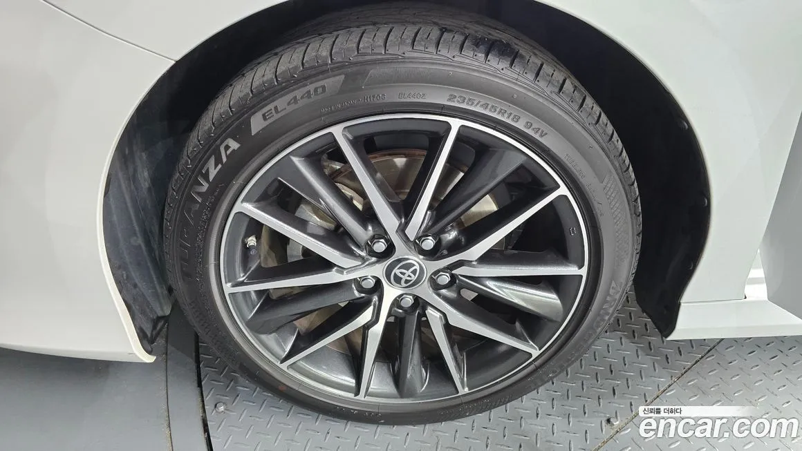 Toyota Camry 2024 из KR, фото 8