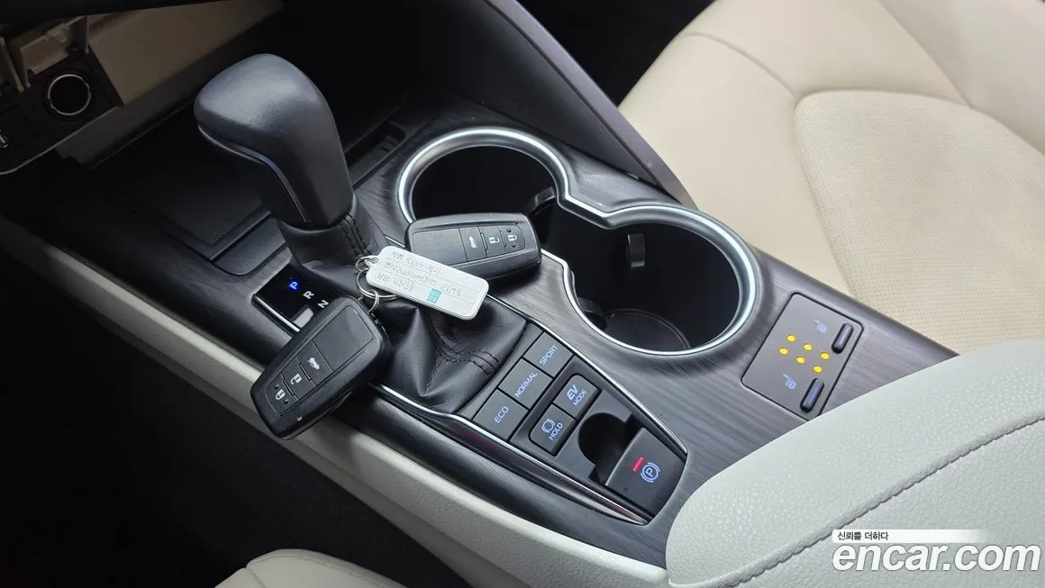 Toyota Camry 2024 из KR, фото 10